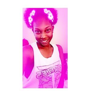 Meet your Posher, Briana